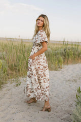 Dorothea Floral Midi Dress in Mocha
