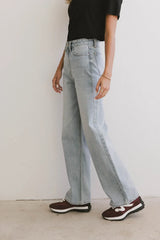 Emiliano Wide Leg Jeans in Light Wash