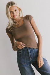 Freya Ribbed Top in Brown