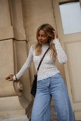 White Crochet Lace Slim Blouse