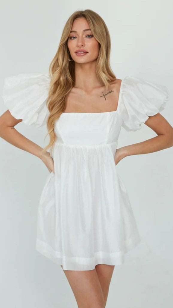 White Square Neckline Solid Mini Dress – Groovy Mimi