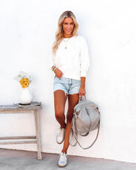 White Solid Boat Neckline Sweatshirt