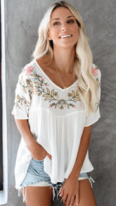 White Floral Yoke Short Sleeves Tee