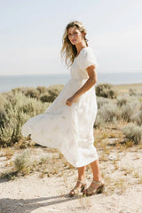 White Short Sleeves Midi Dress