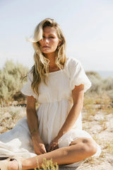White Short Sleeves Midi Dress
