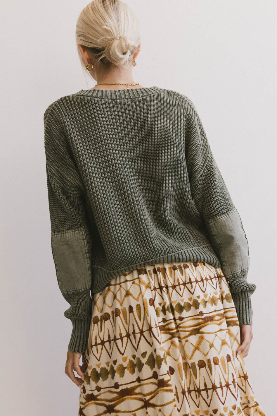 Inda Henley Sweater in Olive