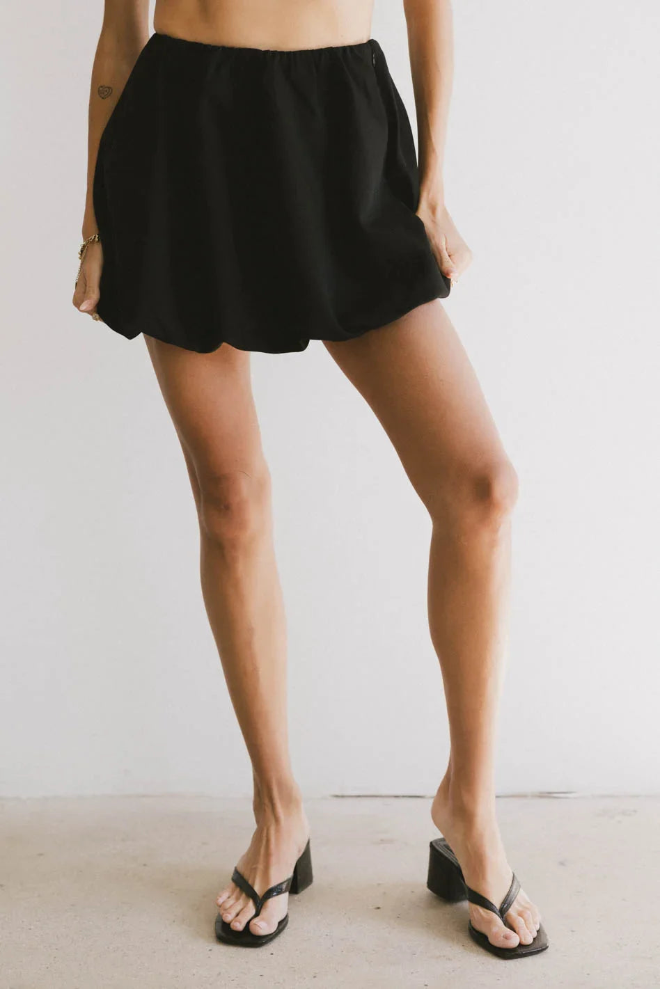 Mio Bubble Mini Skirt