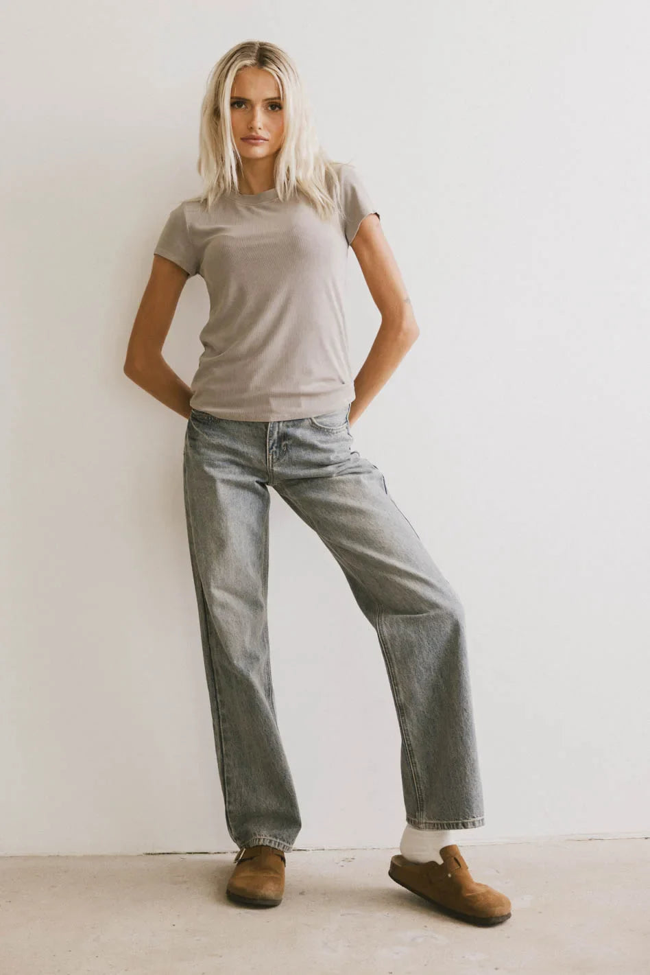 Opal Ribbed Tee in Taupe