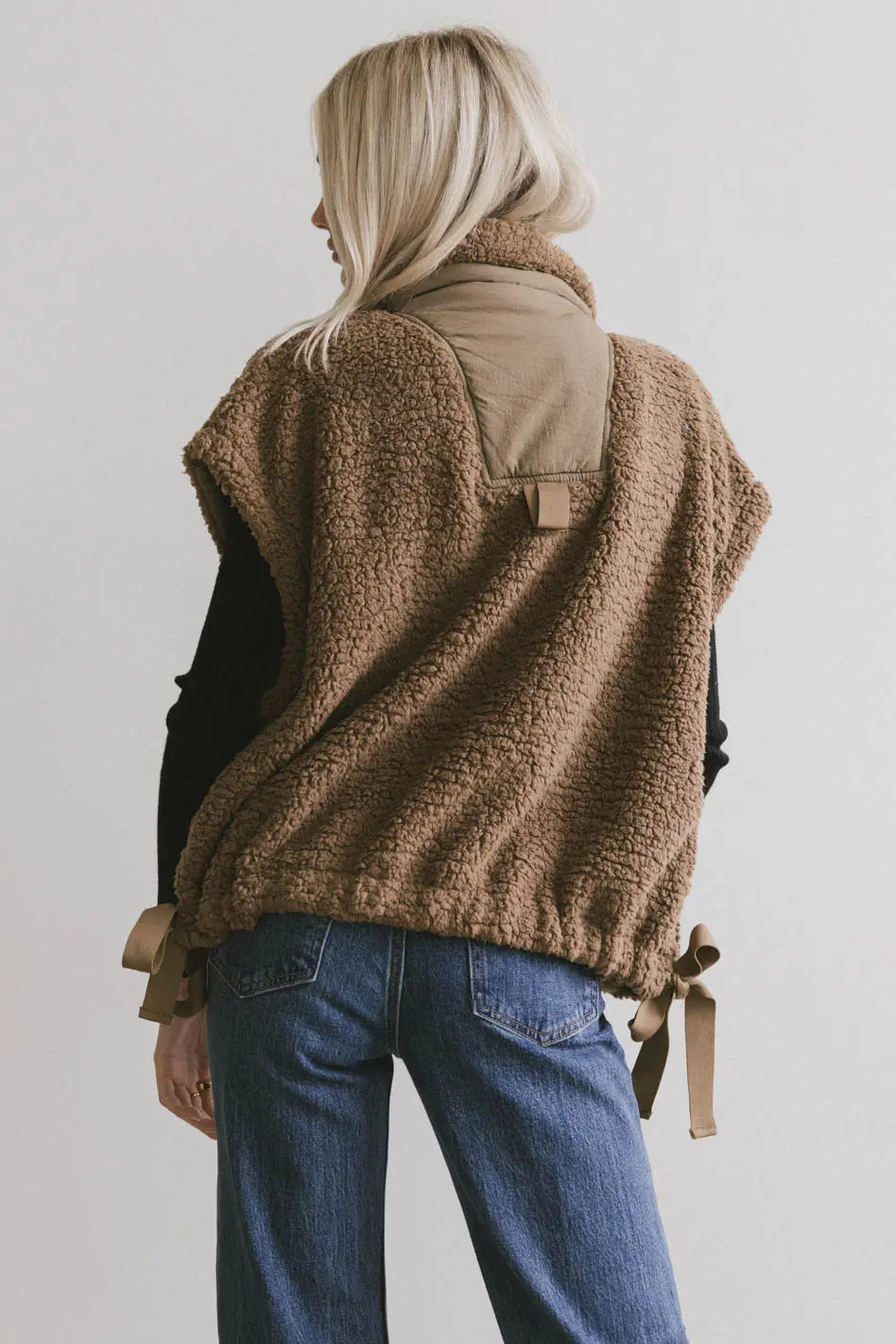 Johanna Sherpa Vest in Brown