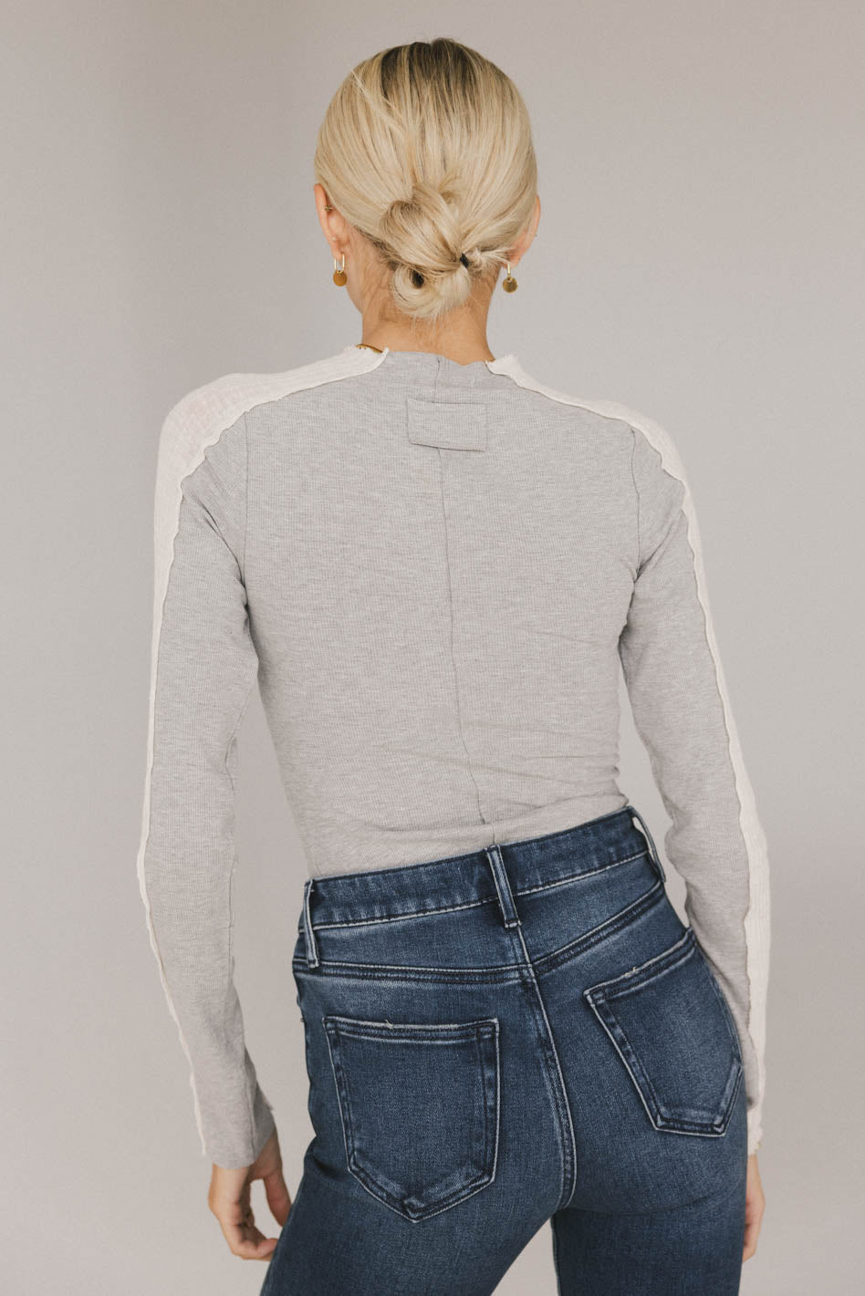 Cleo Ribbed Top in Grey