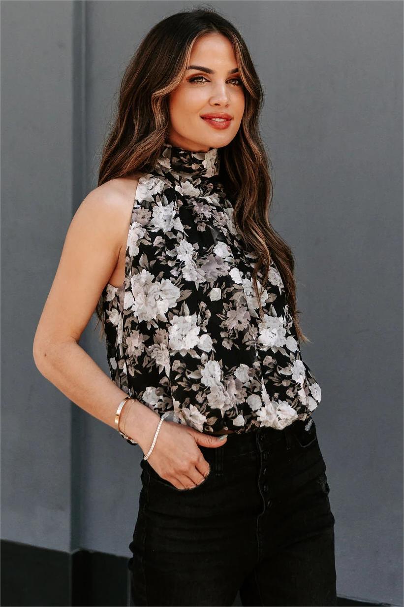 Find A Way Textured Floral Blouse - Black