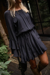 Black Long Sleeves Pleated Waist Mini Dress