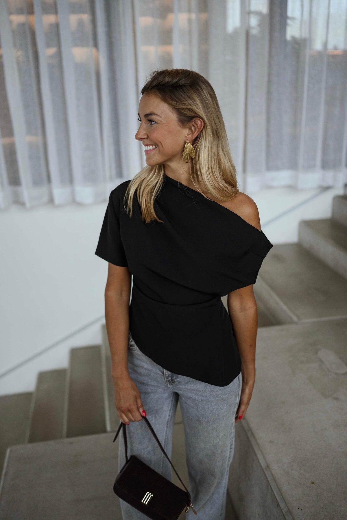 Black One Shulder Blouse