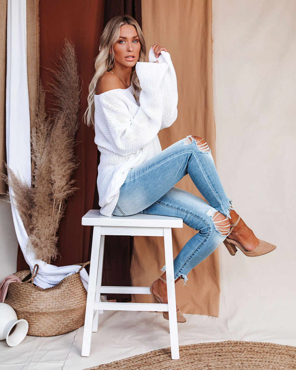 Just Enjoy Relaxed Knit Sweater - White