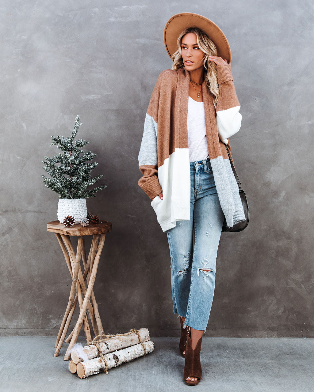 Laney Pocketed Colorblock Knit Cardigan - Camel