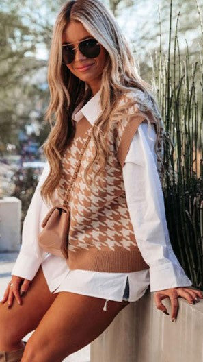 Khaki Houndstooth Print Knit Vest